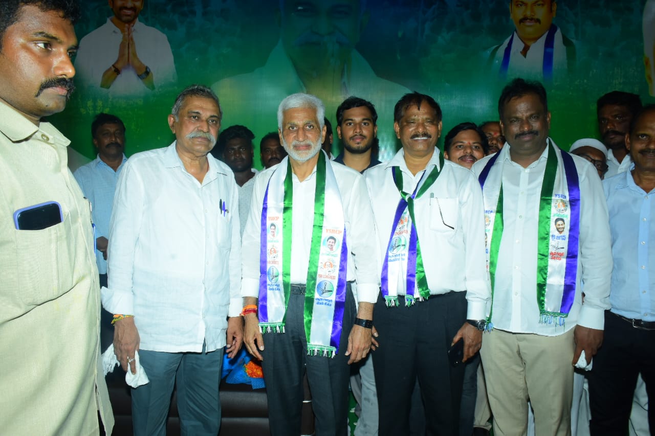 సాయి అన్నను, తమ్ముడు మధును గెలిపించి జగన్మోహన్యుడికి బహుమతి ఇద్దాంమానుగుంట మహీధర్ రెడ్డి శాసనసభ్యులు