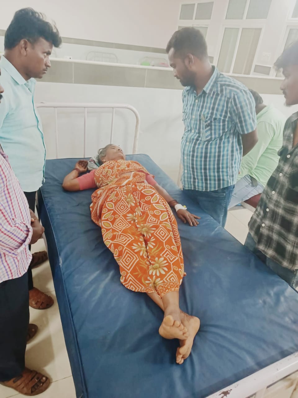 సంబేపల్లి మండలంలో పిడుగుపాటుకు ఇద్దరు మృతి